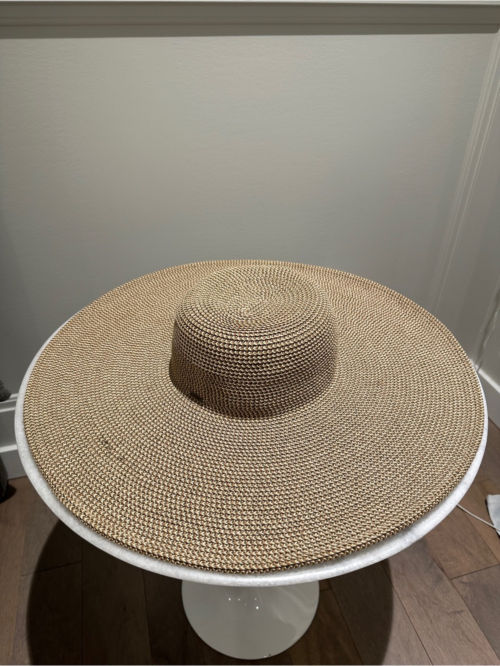 Nine West Wide Brim Straw Sun Hat in Natural